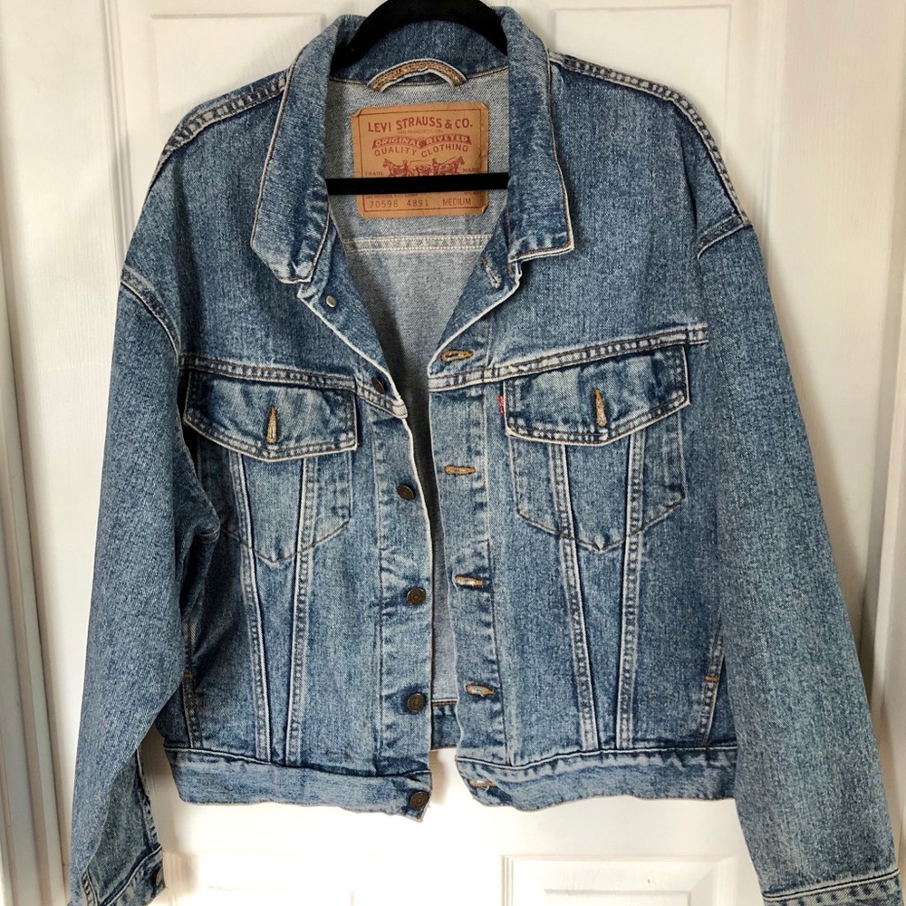 Levi’s vintage trucker jean jacket